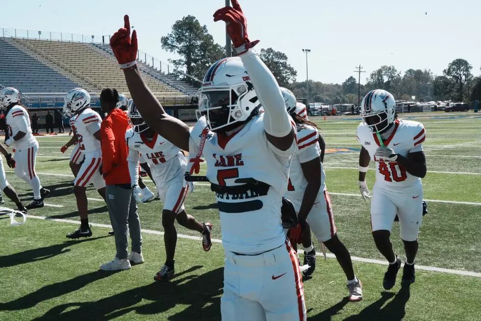 Lane College Football end the drought winning their first game since 2024 with a victory over Fort Valley State