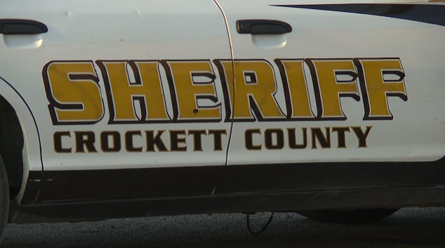 1 dead in single-vehicle crash in Crockett County, sheriff’s office says