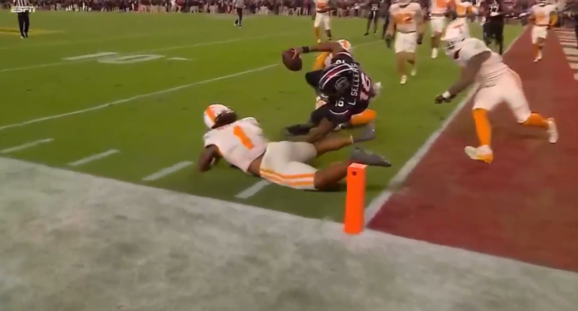 Highlight Monday- Titans and Vols both fall to South Carolina and the Cleveland Browns
